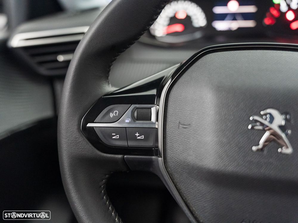 Peugeot 208 1.2 PureTech Active Pack - 19