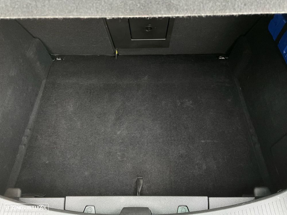 Opel Astra GTC 2.0 CDTi S/S - 43