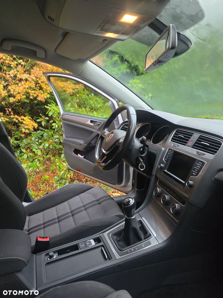 Volkswagen Golf VII 1.2 TSI BMT Start - 10