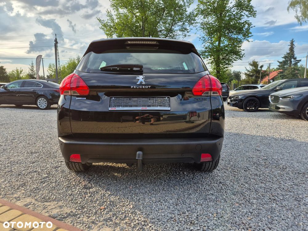 Peugeot 2008 - 11
