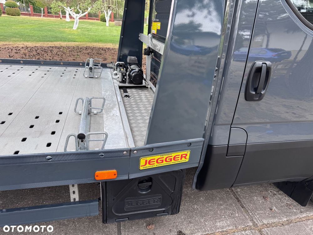 Iveco DAILY - 10