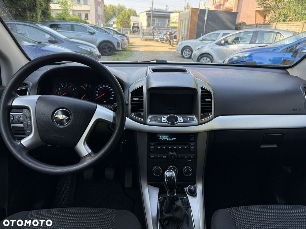 Chevrolet Captiva - 12
