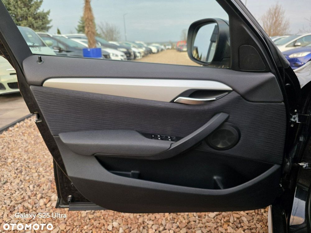 BMW X1 sDrive18d - 26