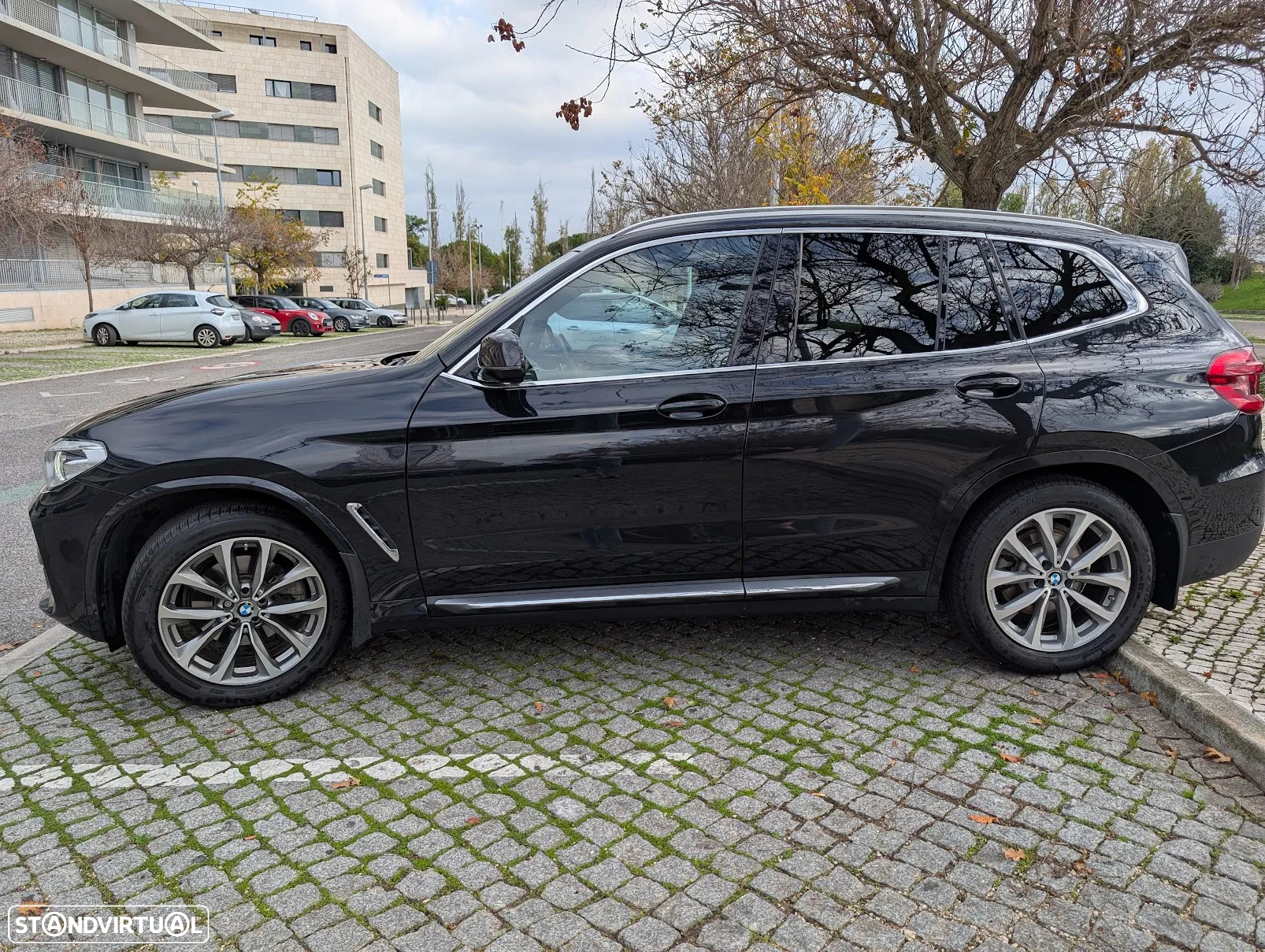 BMW X3 30 i xDrive Line Luxury - 6