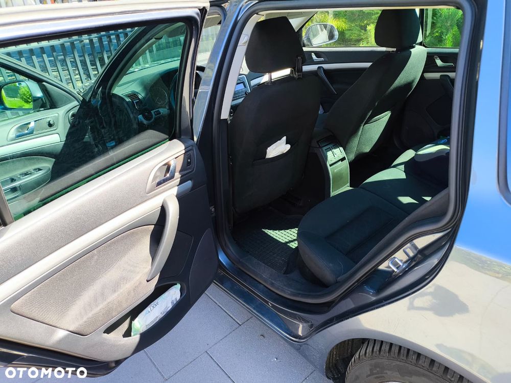 Skoda Octavia 2.0 TDI Family - 8