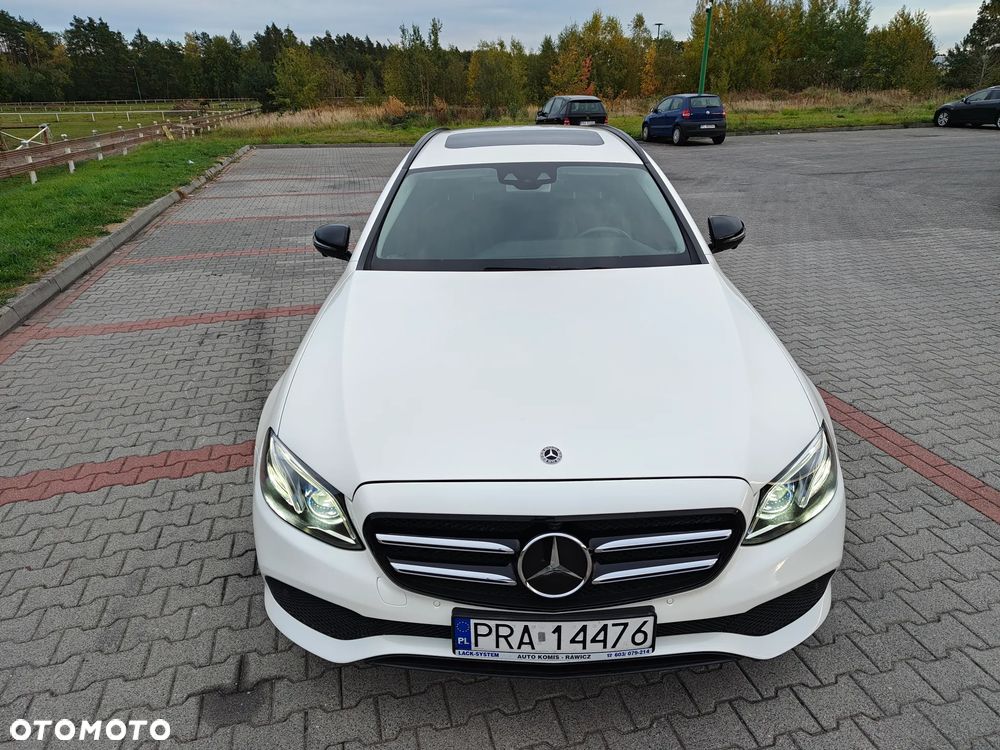 Mercedes-Benz Klasa E 300 d 9G-TRONIC - 5