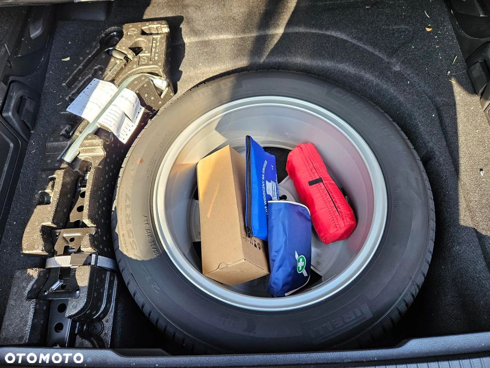 Volkswagen Passat 1.5 TSI EVO Elegance DSG - 16