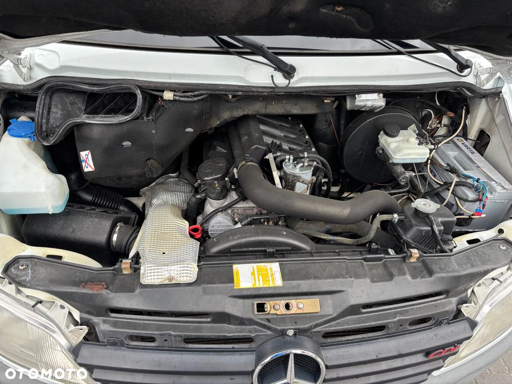 Mercedes-Benz sprinter 413 - 39