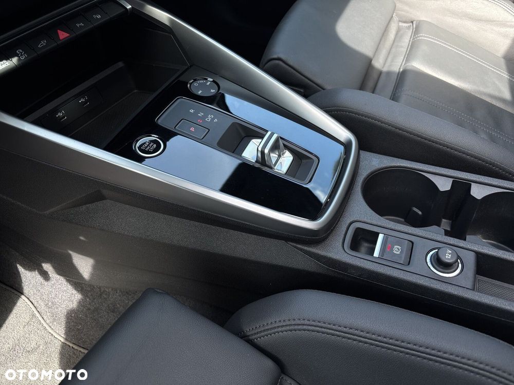 Audi A3 Sportback - 18