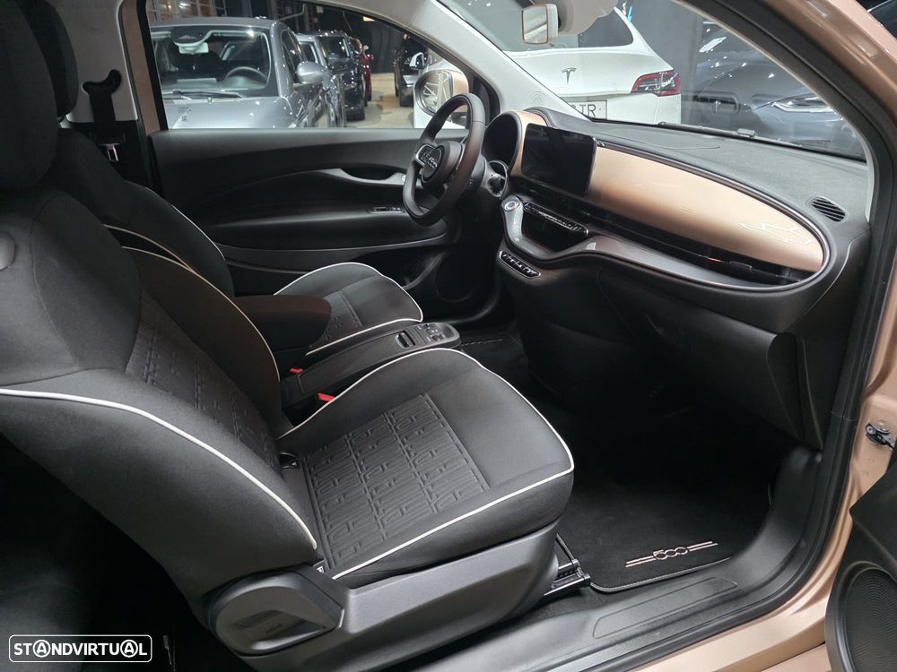 Fiat 500e 3 + 1 Standard - 18