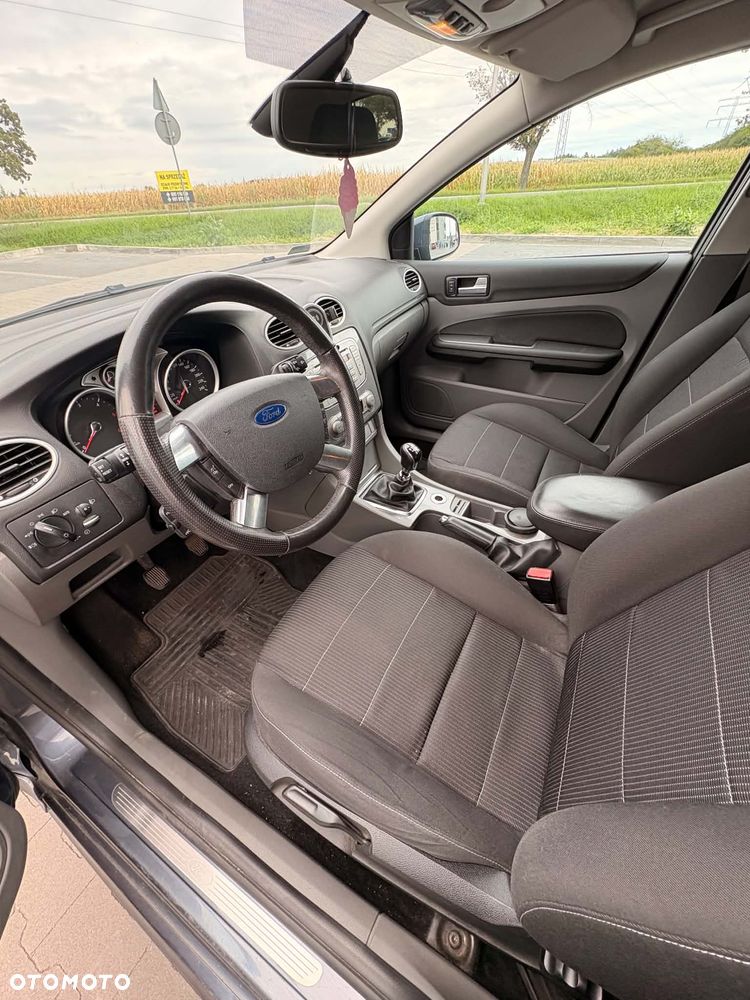 Ford Focus 2.0 TDCi Titanium - 9