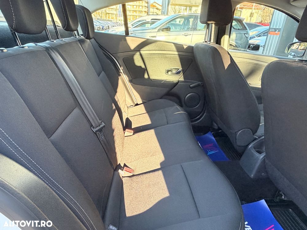 Renault Fluence - 13