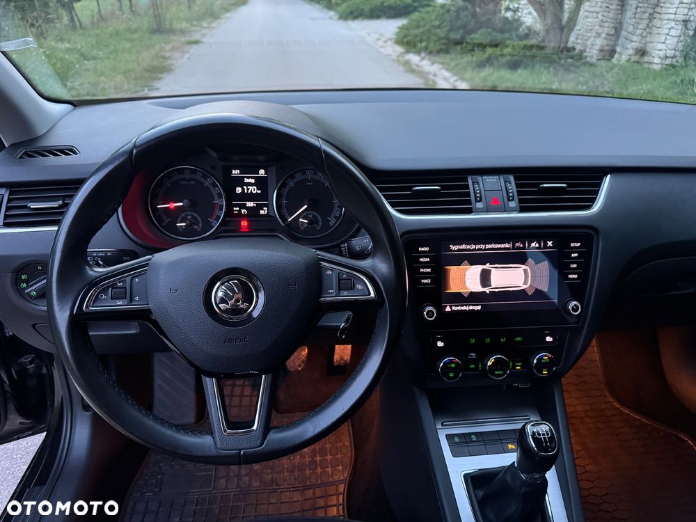 Skoda Octavia 1.6 TDI Style - 30