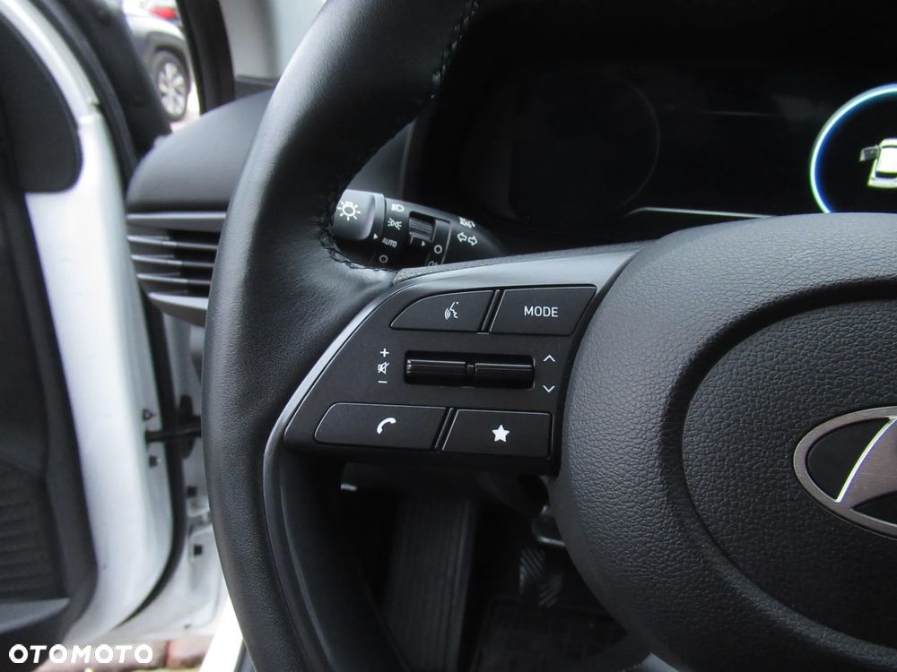 Hyundai i20 1.2 Modern - 12