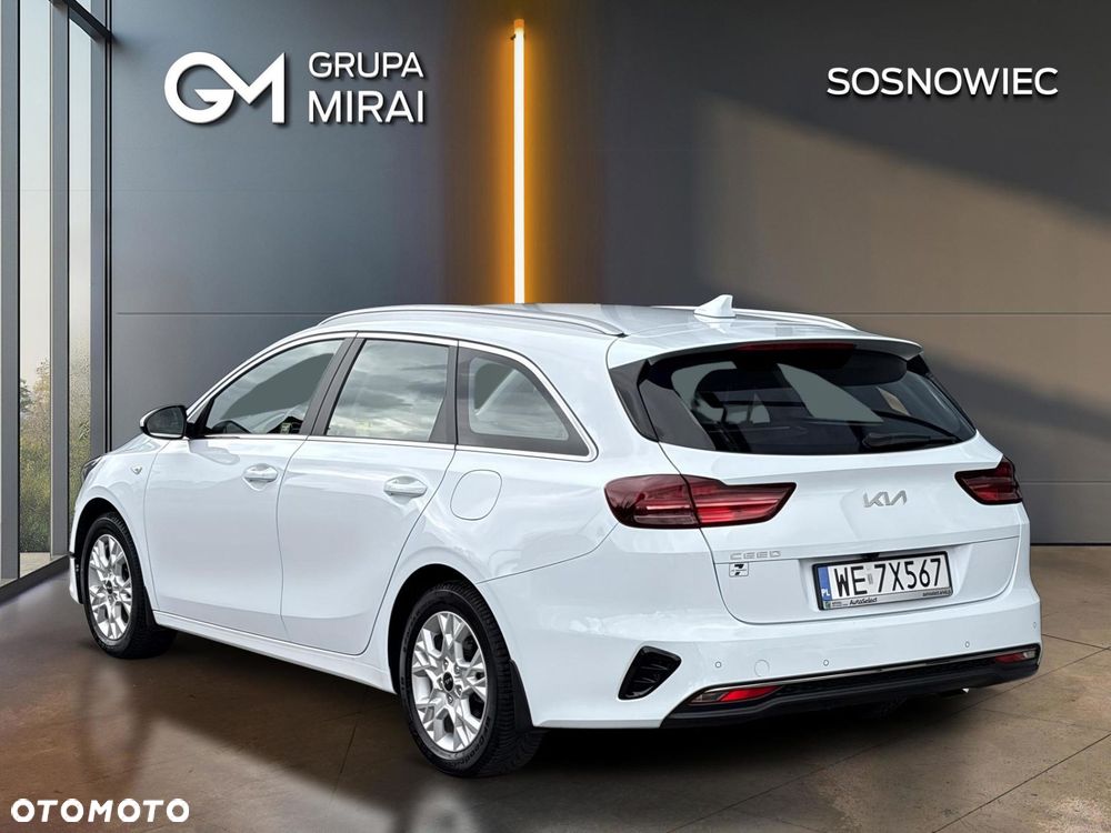 Kia Ceed 1.5 T-GDI M - 3