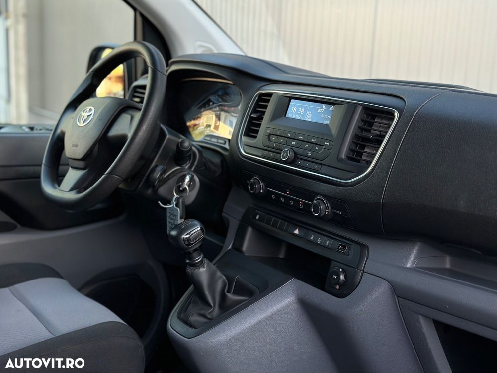 Toyota Proace 1,5-l-D-4D L2 (9-Si.) Verso Shuttle - 11