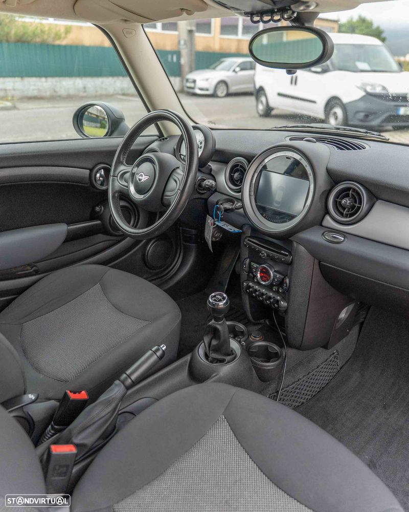 MINI Clubman One - 24
