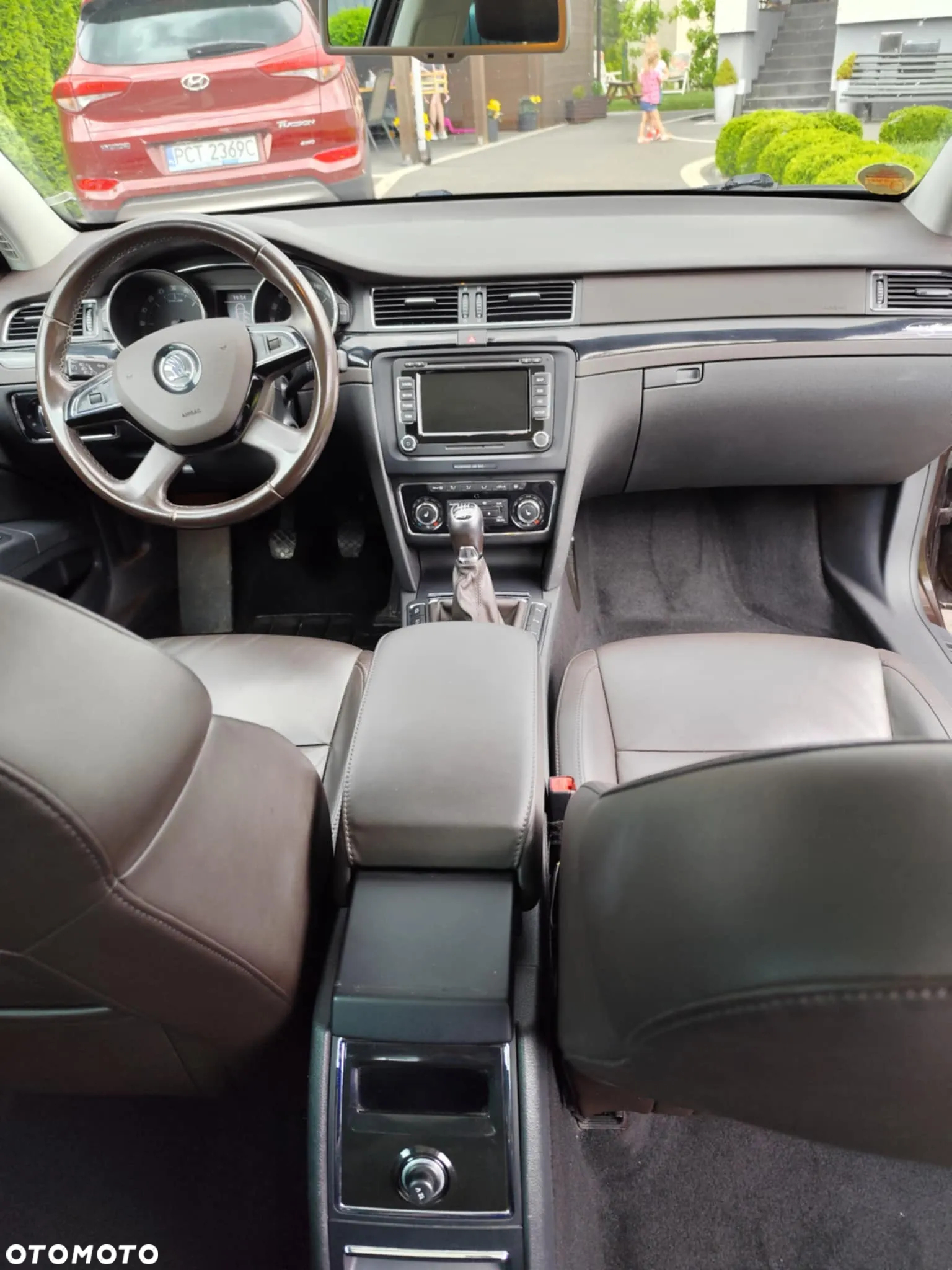 Skoda Superb Combi 2.0 TDI L&K - 6