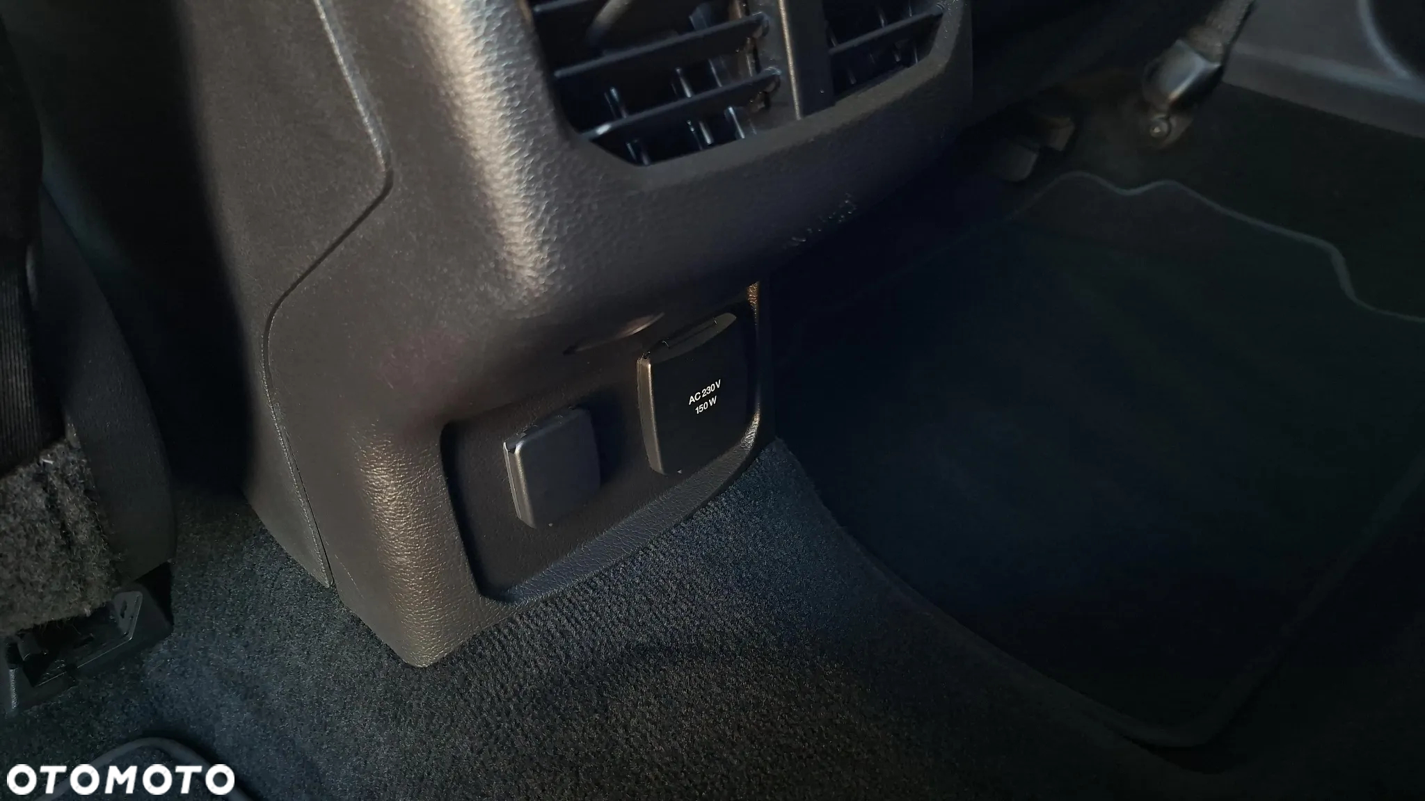 Ford Mondeo 2.0 EcoBlue Titanium - 34