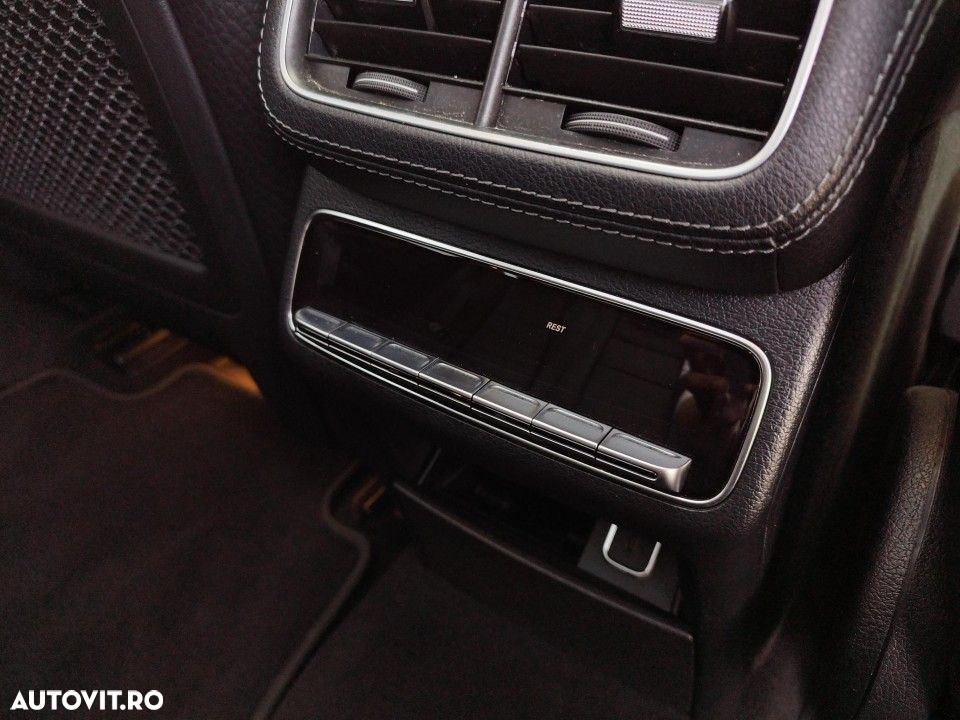 Mercedes-Benz GLE 400 d 4MATIC - 13