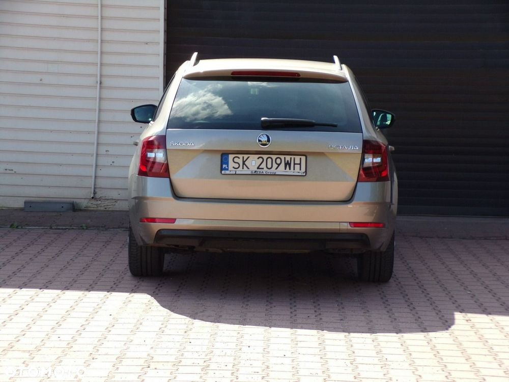 Skoda Octavia - 11