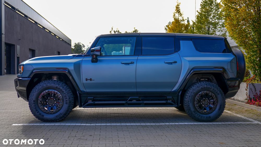 GMC Hummer - 3