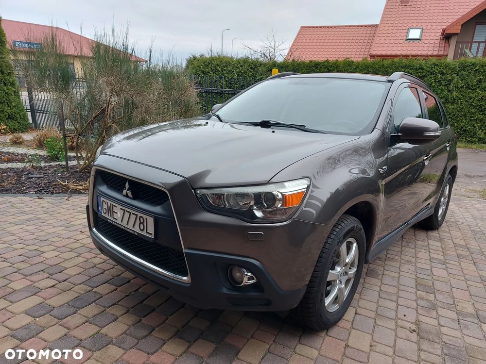 Mitsubishi ASX - 8