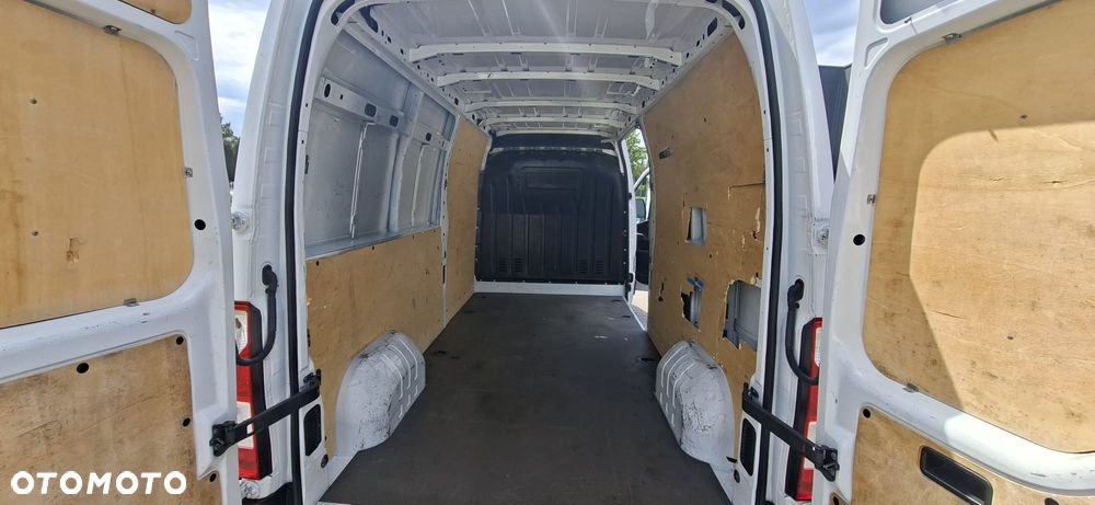 Renault Master - 10