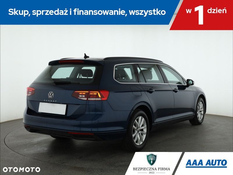 Volkswagen Passat Variant - 7