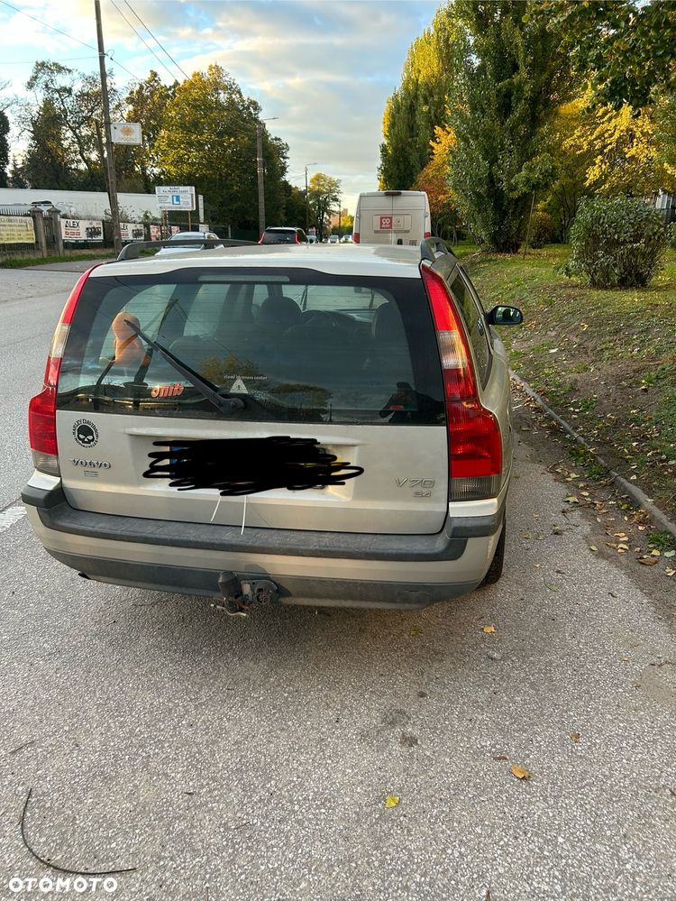 Volvo V70 - 4
