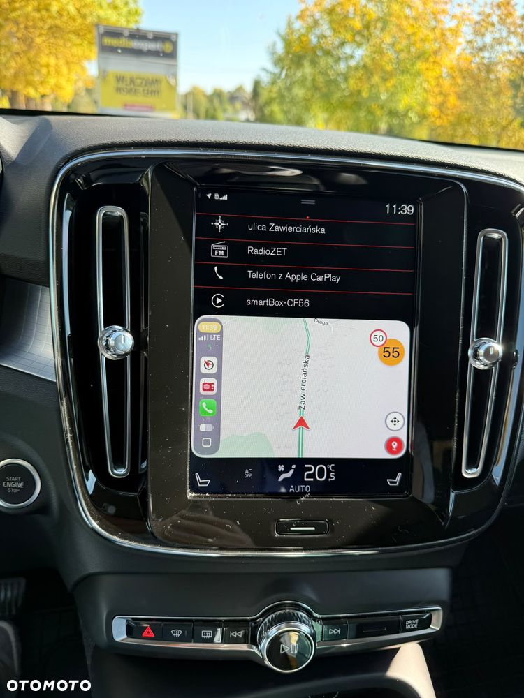 Volvo XC 40 T5 AWD Momentum (Intro Edition) - 8