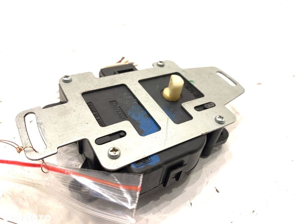 SILNIK NAGRZEWNICY  MITSUBISHI GRANDIS (NA_W) 2003 - 2011 2.0 DI-D (NA8W) 100 kW [136 KM] olej - 2