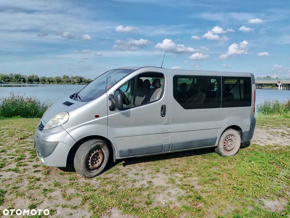 Opel Vivaro - 2