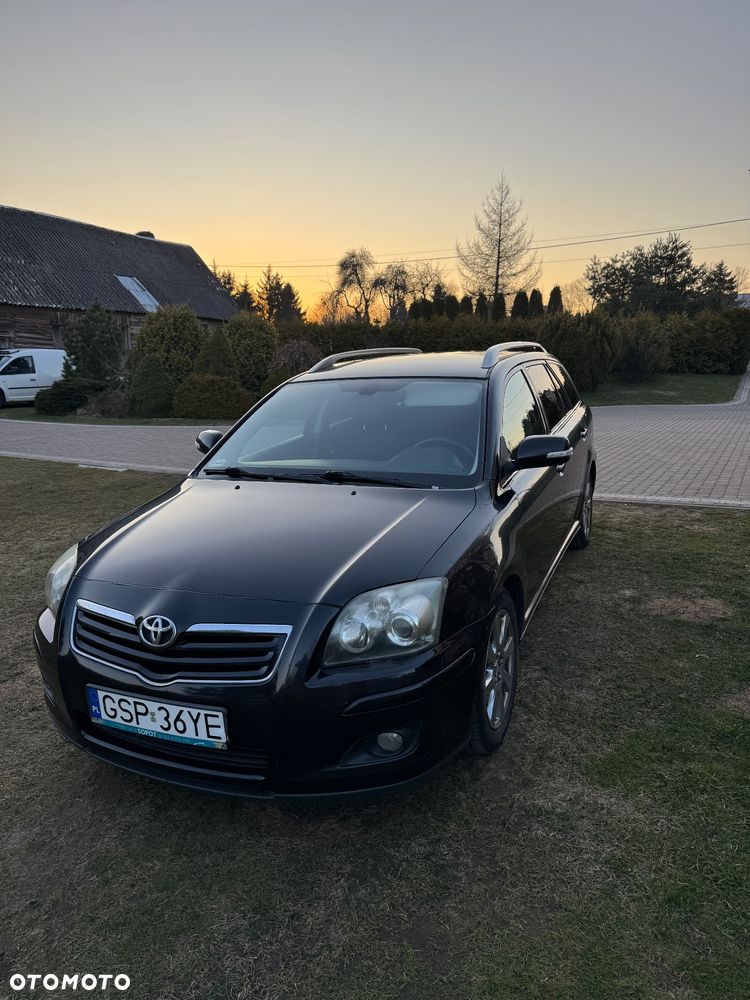 Toyota Avensis 1.8 VVT-i Sol - 4