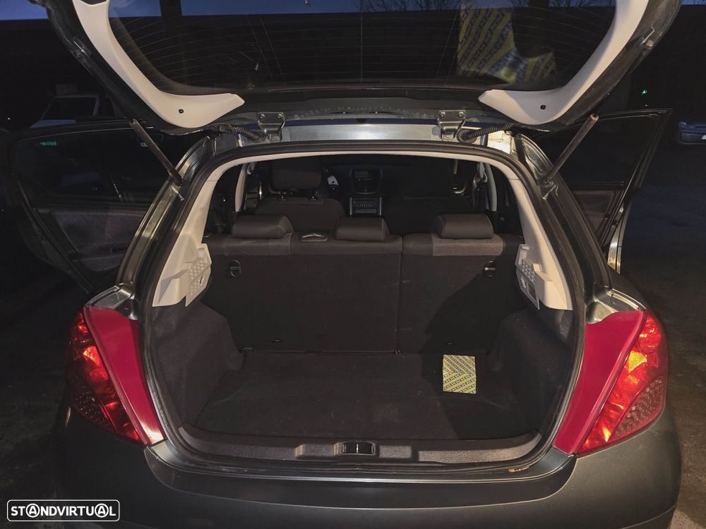 Peugeot 207 1.6 HDi Sport - 1