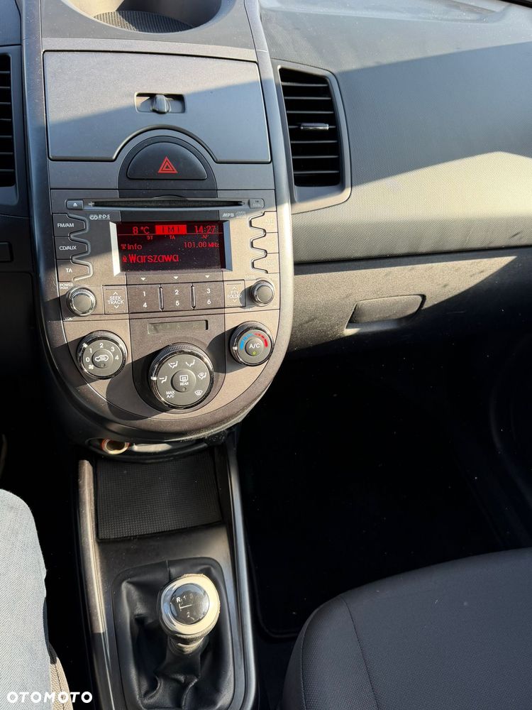 Kia Soul 1.6 CVVT Attract - 17