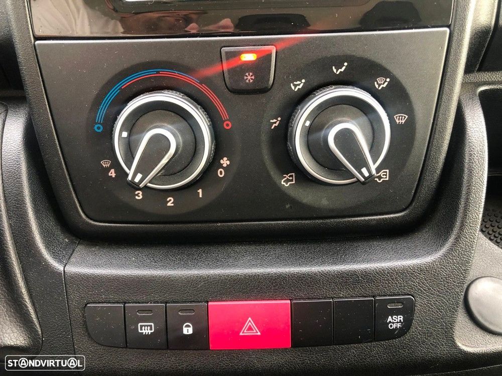 Peugeot Boxer 2.0 HDI 130cv - AC - IVA - FRIGORÍFICA - 36
