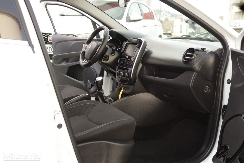 Renault Clio Sport Tourer 1.5 dCi Limited - 18