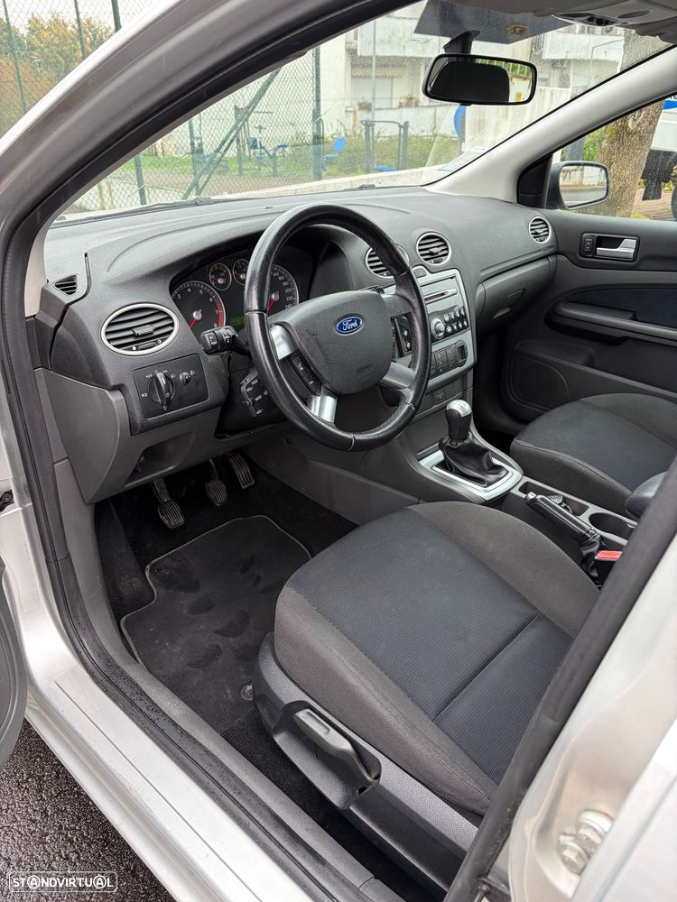 Ford Focus 1.4 16V Connection - 7