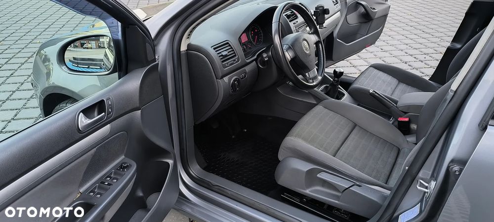 Volkswagen Golf 1.6 Goal - 33