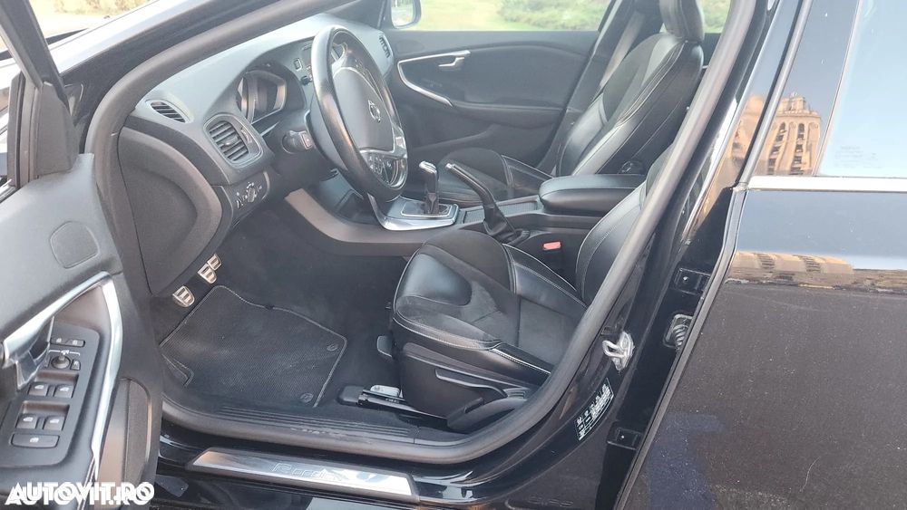 Volvo V40 ver-d3-kinetic - 6