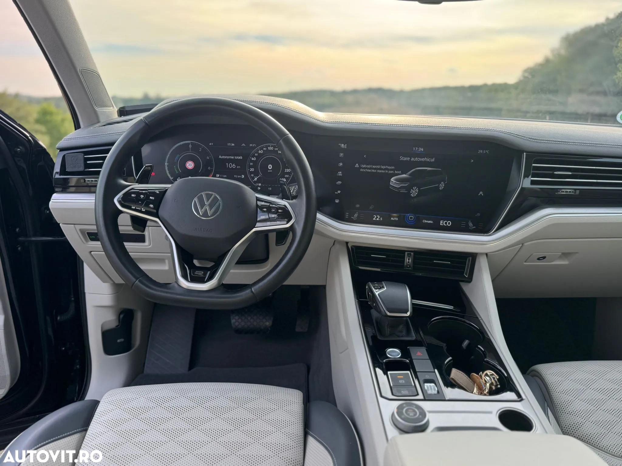 Volkswagen Touareg 3.0 V6 e-Hybrid 4Motion Aut. Elegance - 6