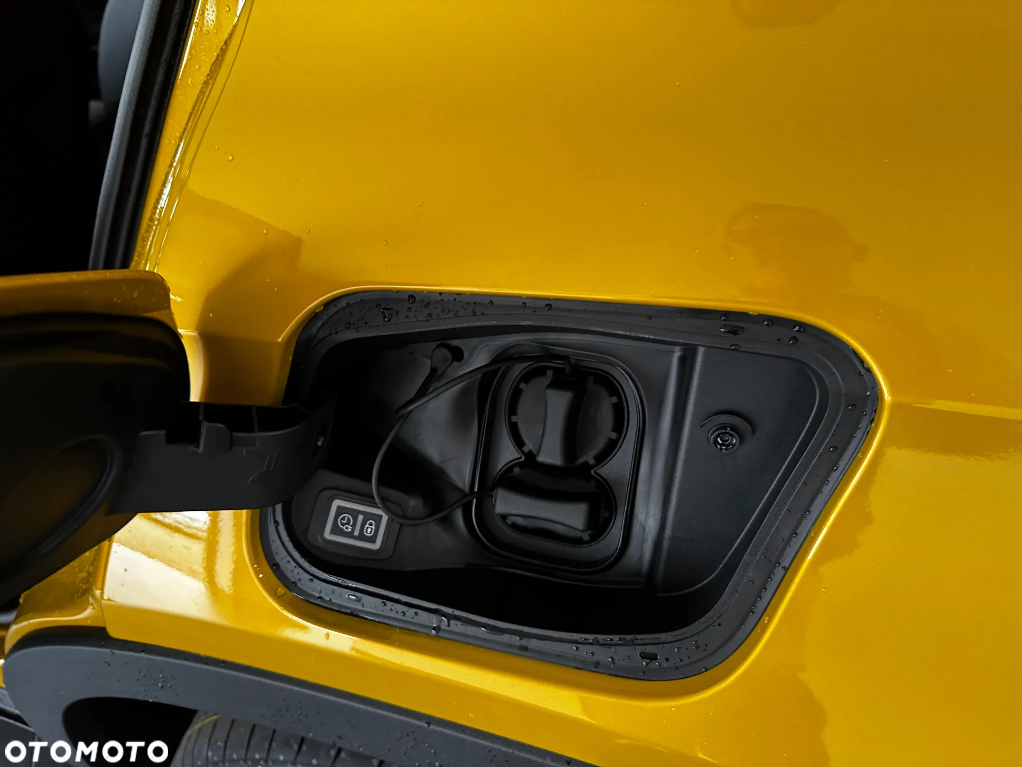 Jeep Avenger 54kWh Summit - 8