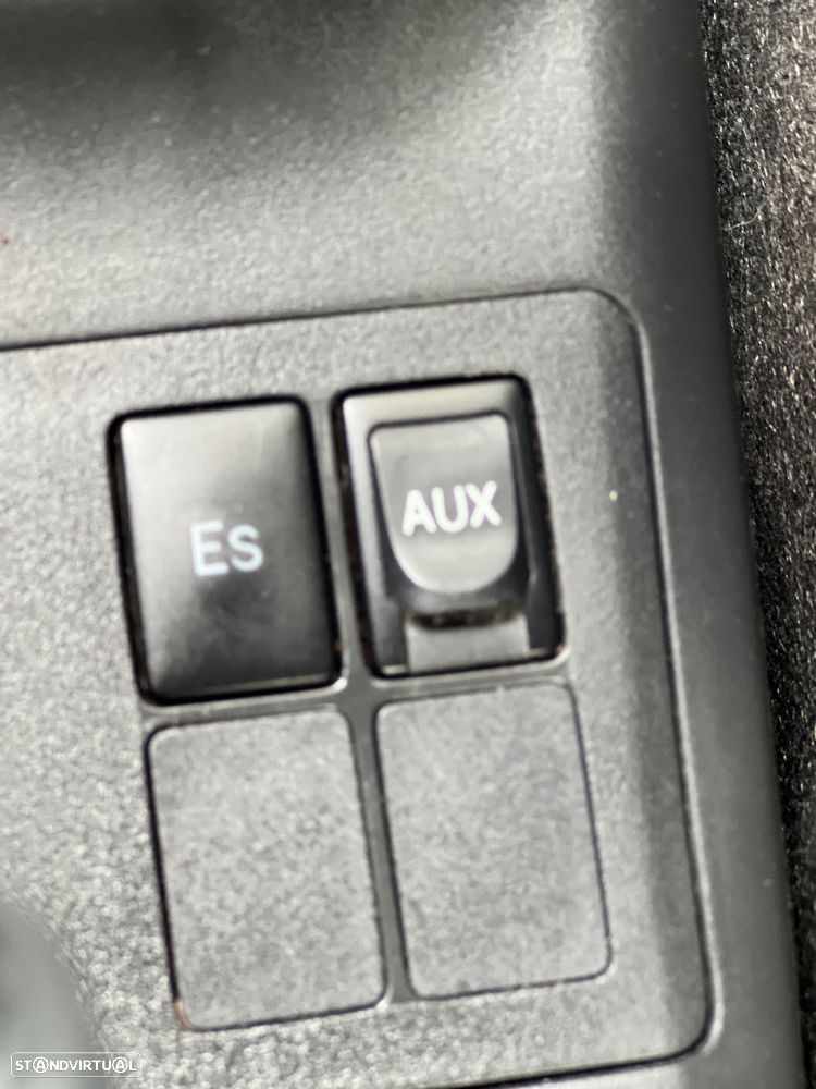 Toyota Yaris 1.33 VVT-i High Pack MM - 12