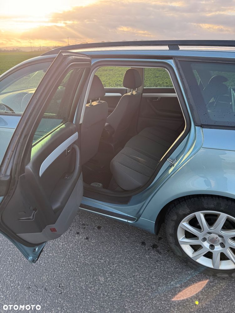 Seat Exeo 2.0 TDI DPF Style - 8