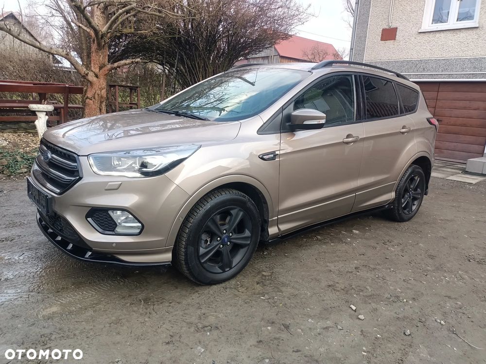 Ford Kuga 1.5 EcoBoost 4x4 ST-Line - 2