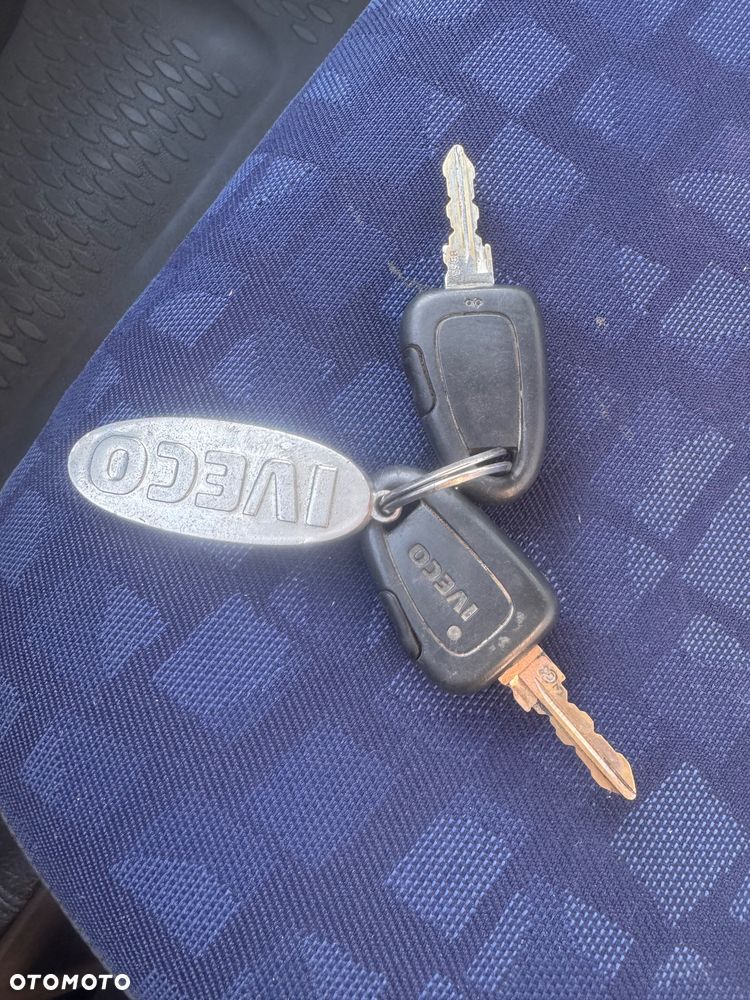 Iveco Daily 35S12 Średni - 34