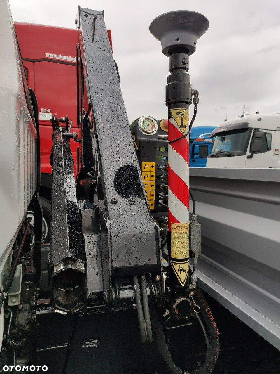 Mitsubishi Canter Fuso 9C18 3.0/180KM Automat, HDS FASSI F30 Wywrotka 3-str - 36