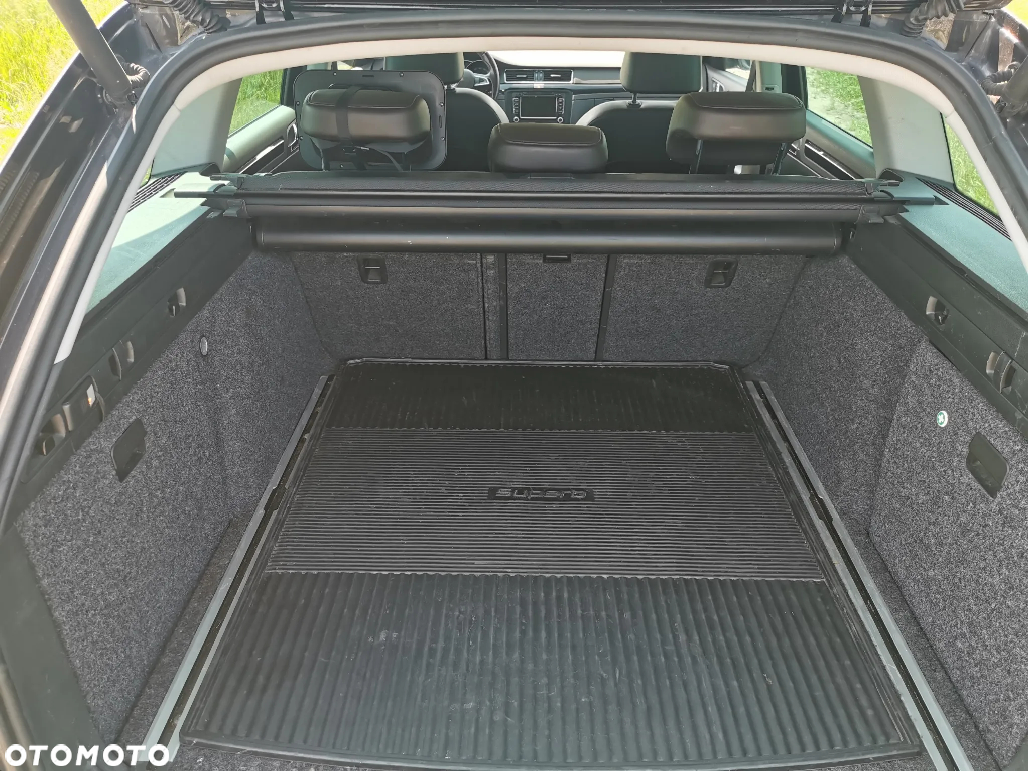 Skoda Superb 2.0 TDI 4x4 L&K DSG - 20