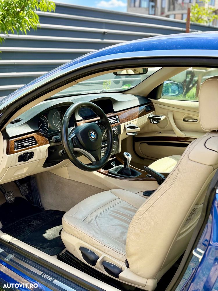 BMW Seria 3 320d Coupe - 5